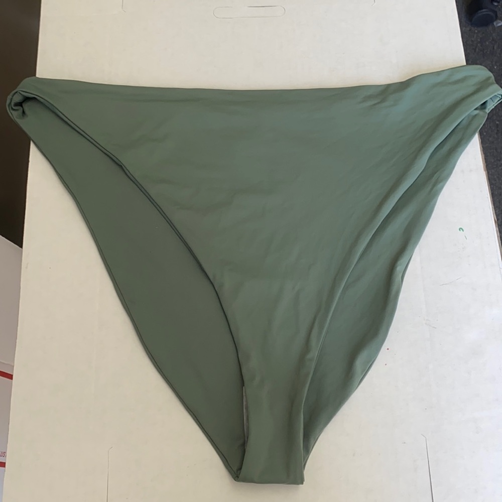 NWOT dippin daisys bikini bottom size 3X green - Picture 1 of 1
